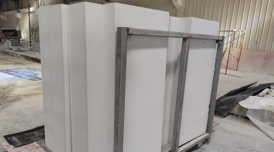 廣西梧州風電儲能GRC包柱子工程